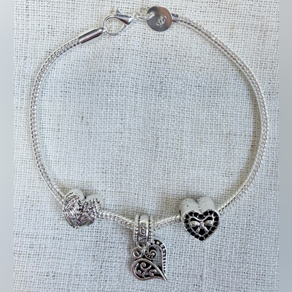 Real 925 sterling silver snake chain bracelet w 3 FREE heart charms.8.5”.GIFT